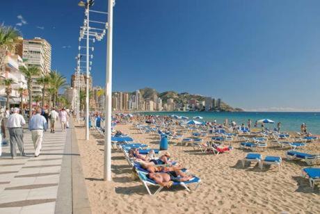 Estudio Playa Levante Бенидорм Екстериор снимка